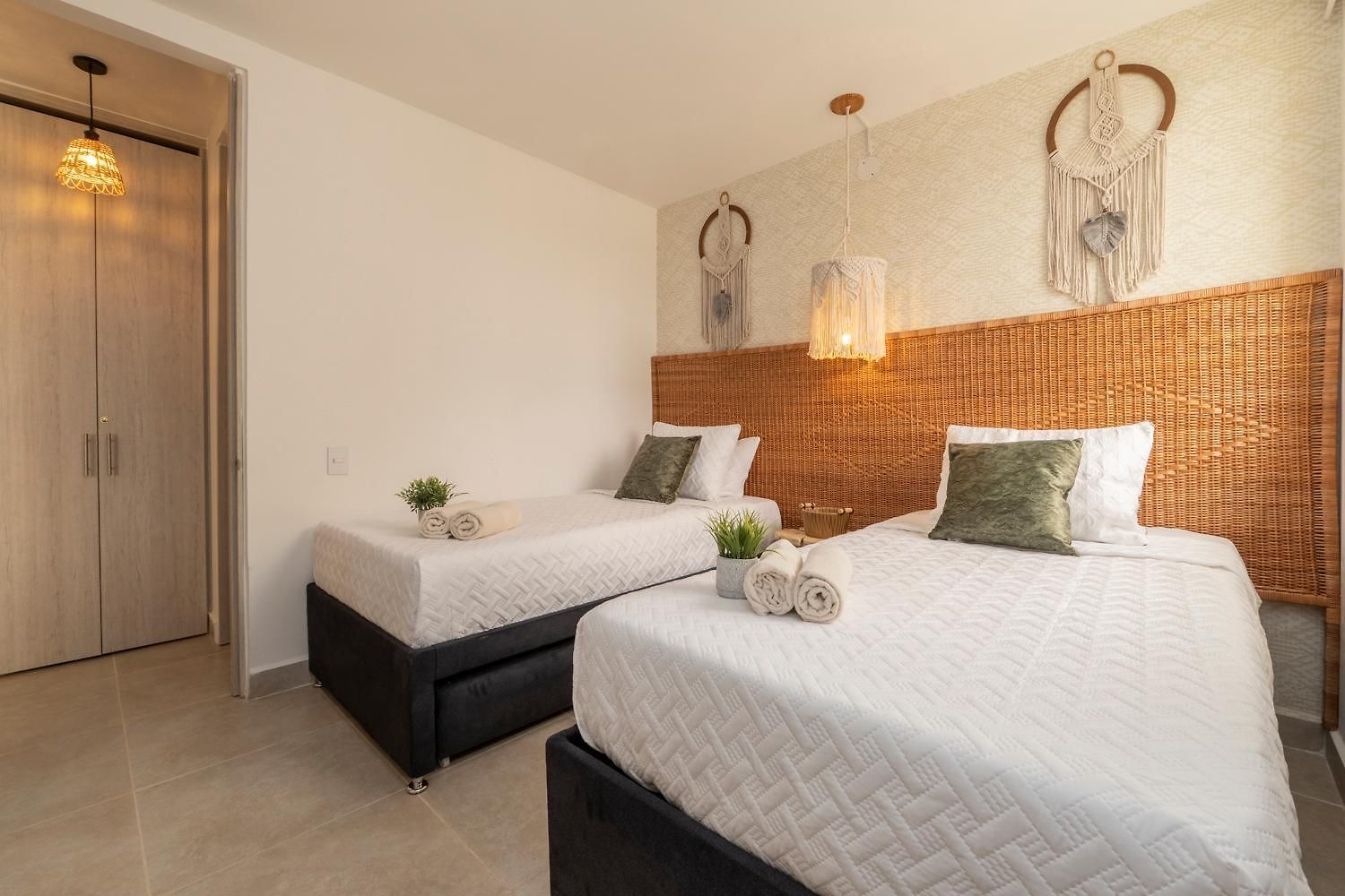 With A Pool And Parking 2bed In Cartagen Apartamento *