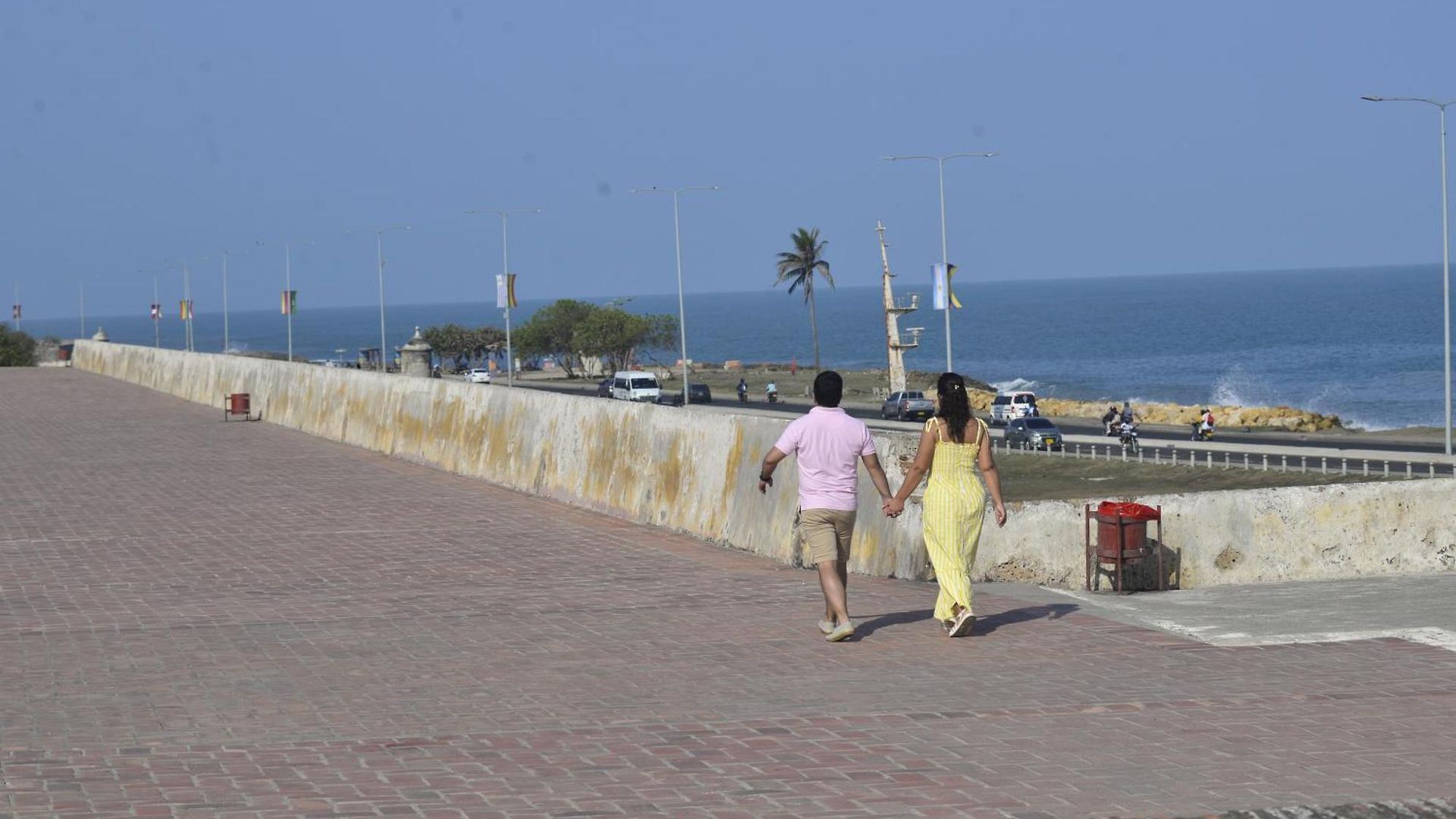 With A Pool And Parking 2bed In Cartagen Apartamento