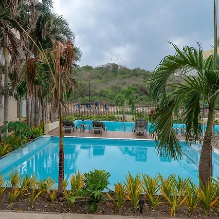 Apartment With A Pool And Parking 2bed In Cartagen