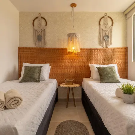Apartment With A Pool And Parking 2bed In Cartagen